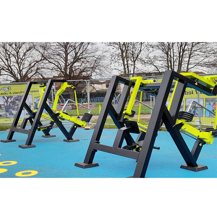 Outdoor-gym_TGO-Weights_Bicep-Curl_G4