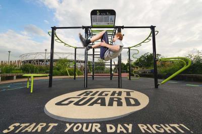 TGO-Right-Guard-Queen-Elizabeth-Olympic-Park-Somersault